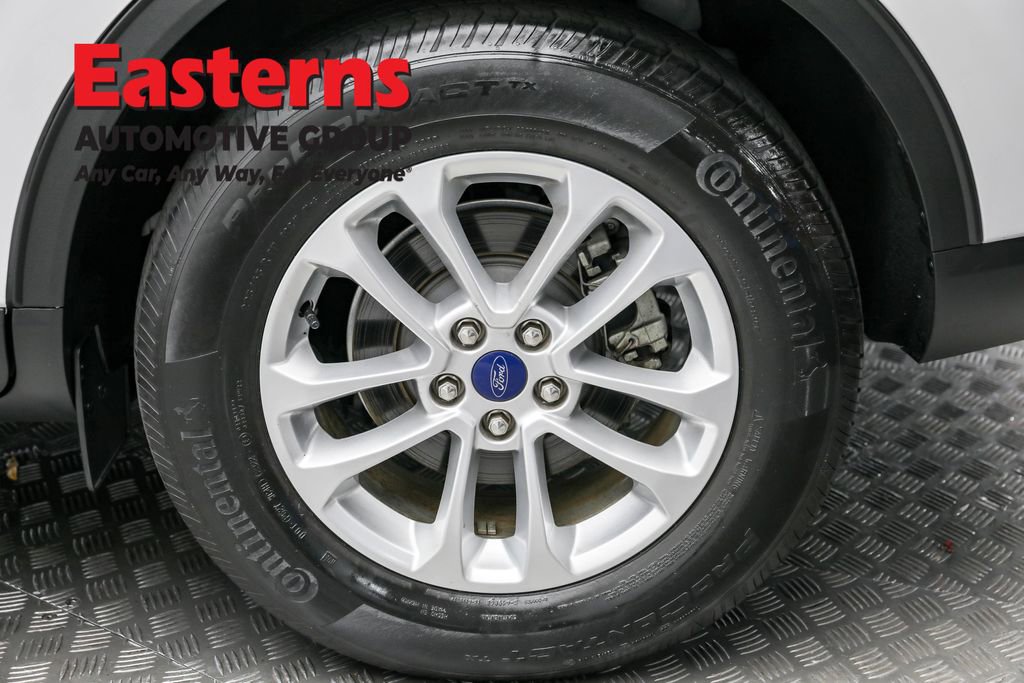 Used 2022 Ford Escape SE image 8