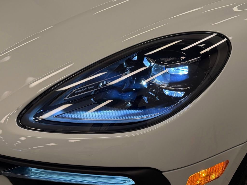 New 2026 Porsche Macan S image 11