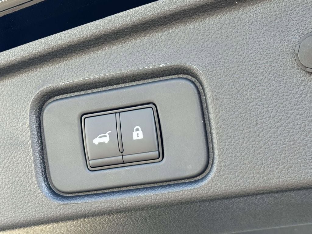 New 2026 Nissan Pathfinder SL AWD/4WD image 11