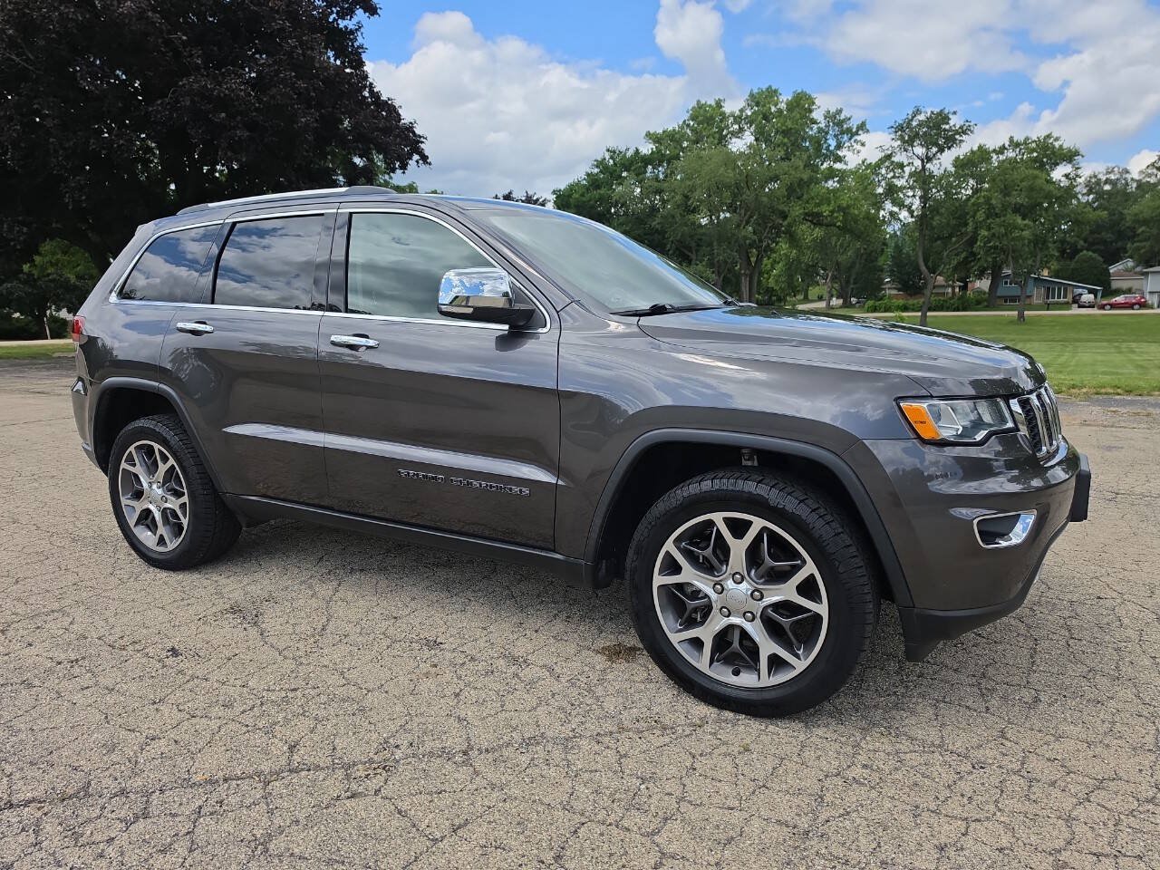 Used 2021 Jeep Grand Cherokee Limited AWD/4WD image 5