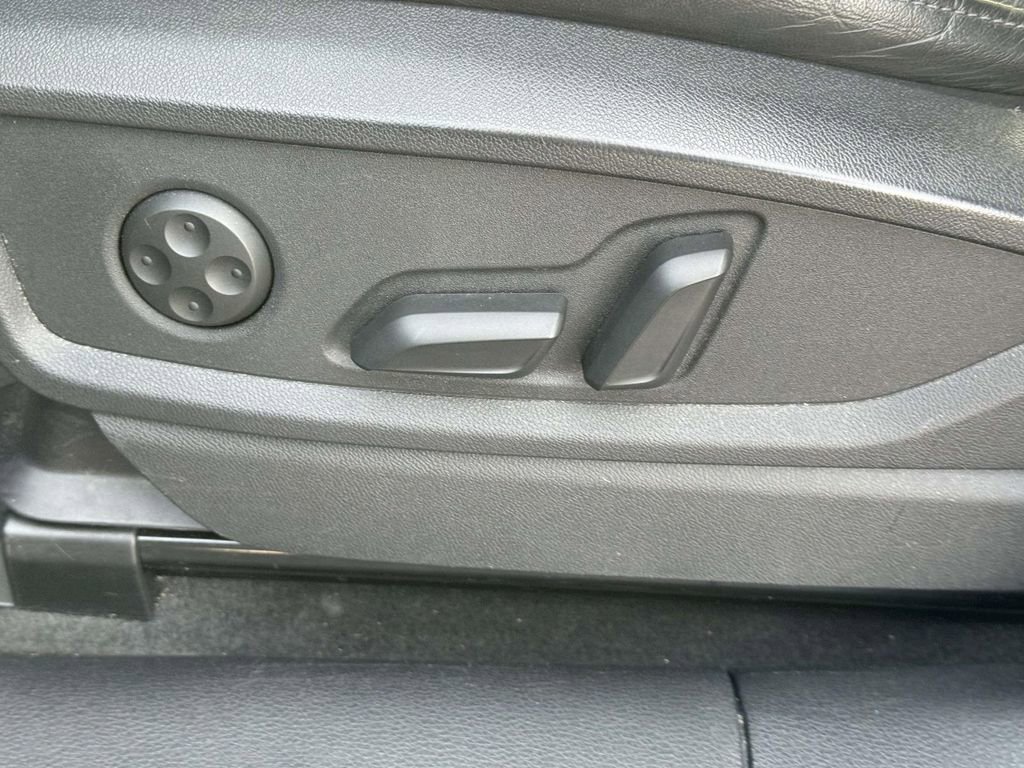 Used 2023 Audi Q5 2.0T Premium image 17