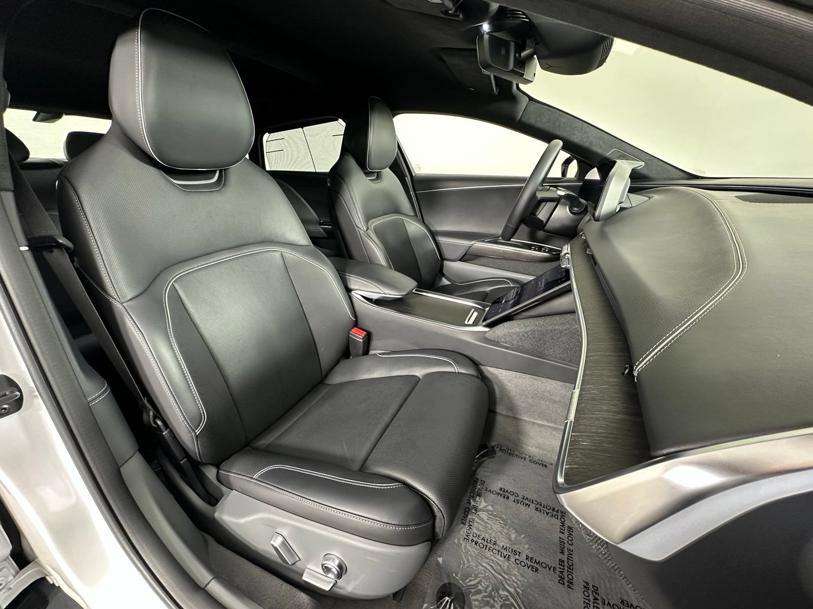 Used 2025 Lucid Air Touring AWD/4WD image 6