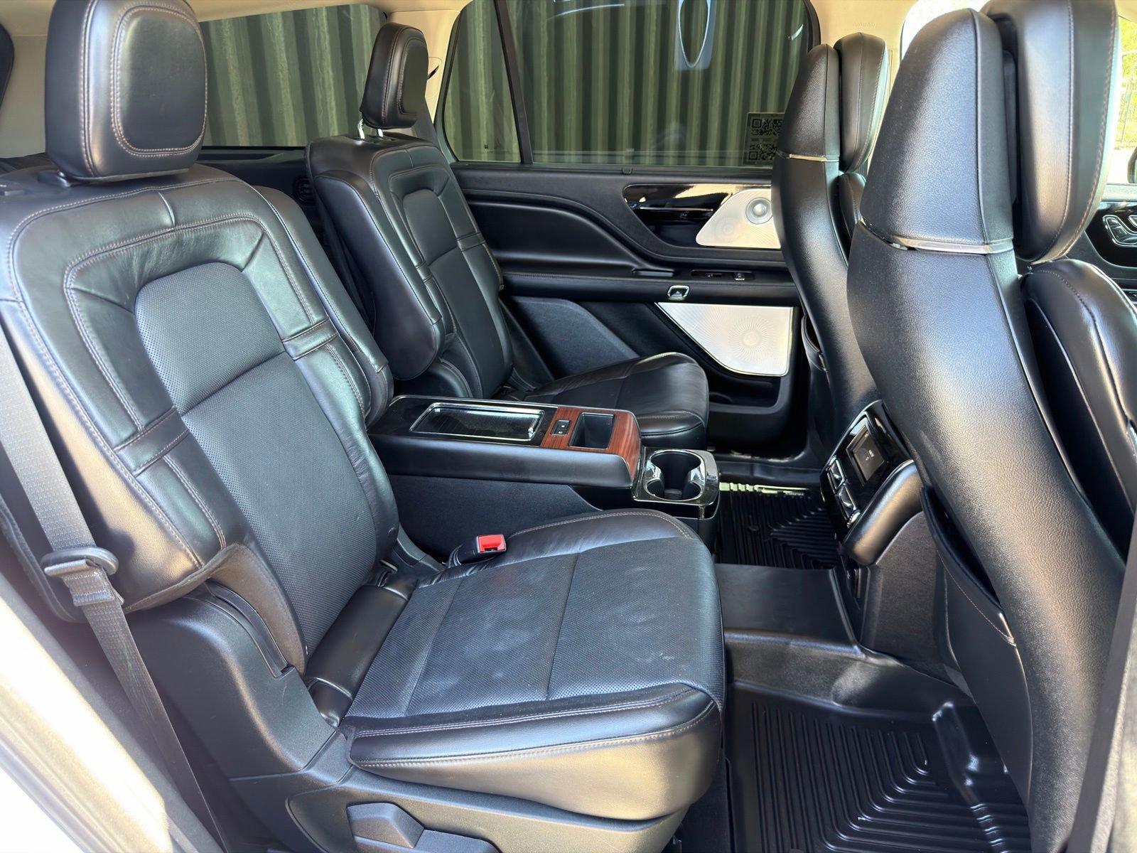 Used 2021 Lincoln Aviator Reserve w/ Equipment Group 210A AWD/4WD image 34