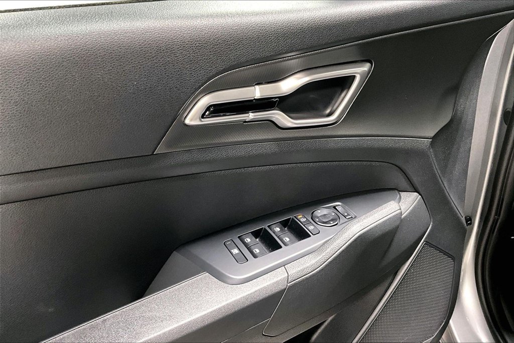 New 2026 Kia Sportage LX FWD image 18
