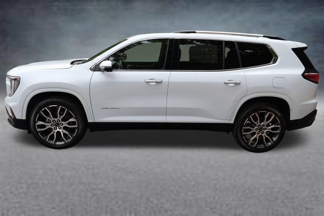 New 2026 GMC Acadia Denali Ultimate w/ LPO, Floor Liner Package AWD/4WD image 4