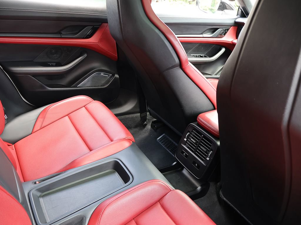 Used 2020 Porsche Taycan Turbo AWD/4WD image 36