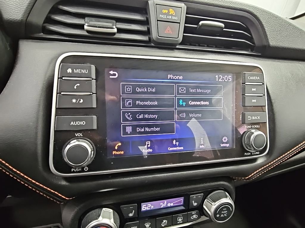 Used 2021 Nissan Versa SR w/ Convenience Package image 15