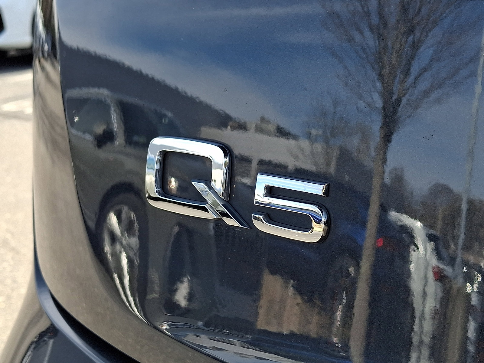 Used 2021 Audi Q5 Premium image 30