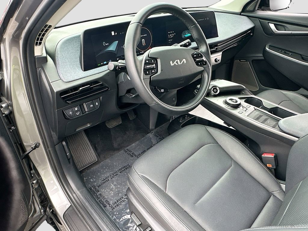 Certified 2024 Kia EV6 Wind image 9