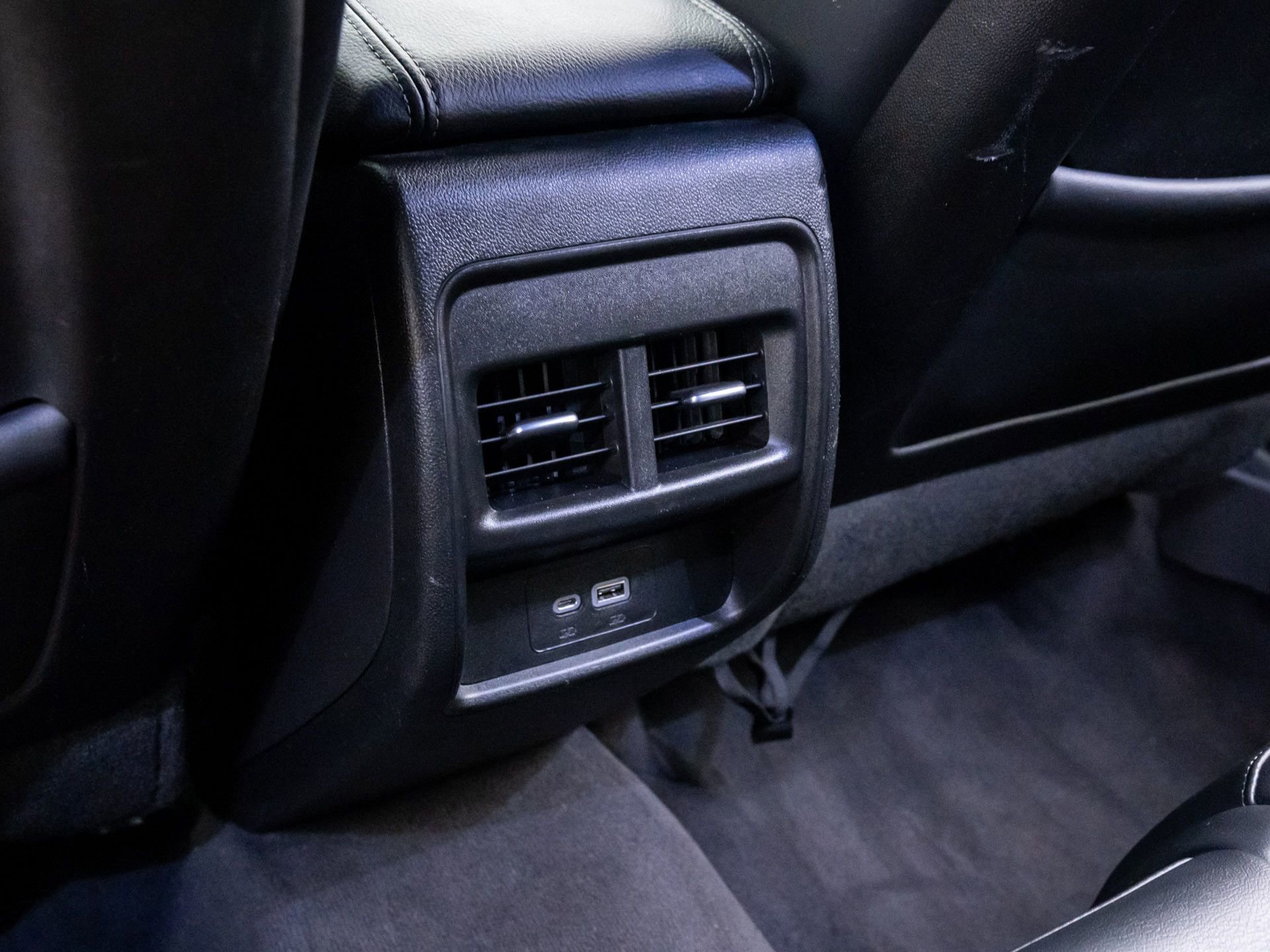 Certified 2023 Cadillac XT4 Premium Luxury image 19