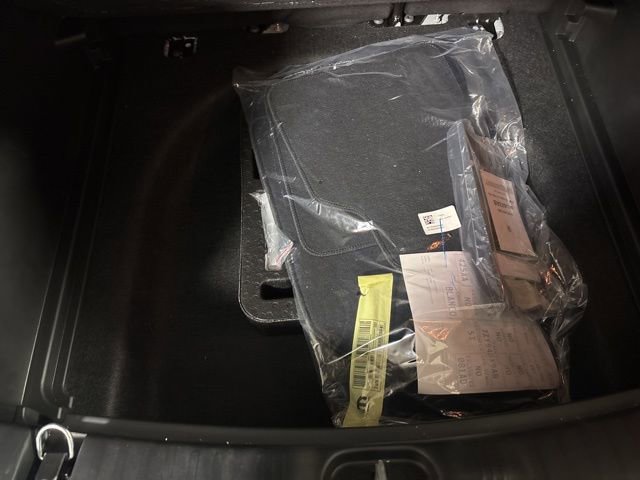 New 2026 Jeep Compass Limited image 9