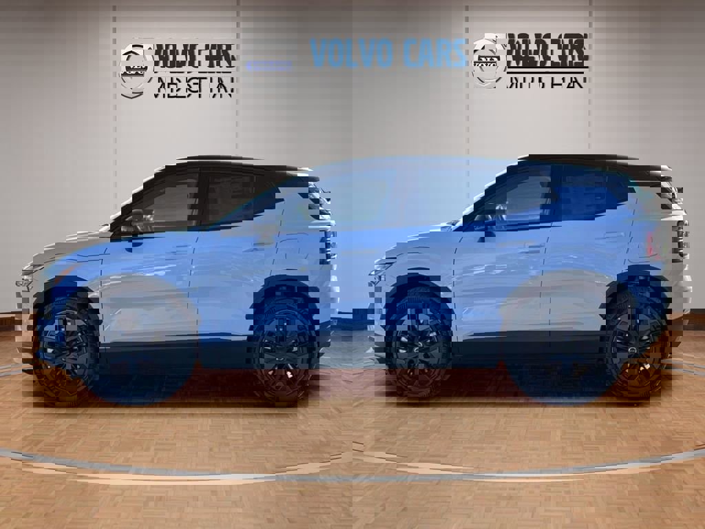 New 2026 Volvo EX30 Cross Country Ultra w/ Protection Package Premier image 21