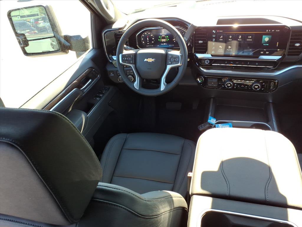 New 2026 Chevrolet Silverado 3500 LT w/ All Star Edition image 10