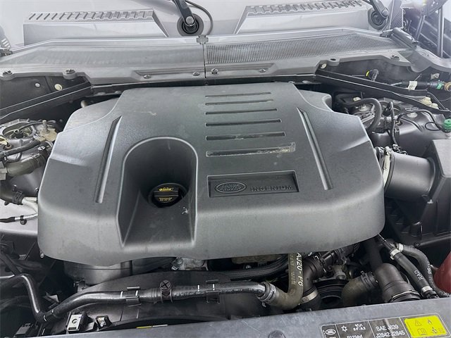 Used 2020 Land Rover Defender 110 HSE image 32