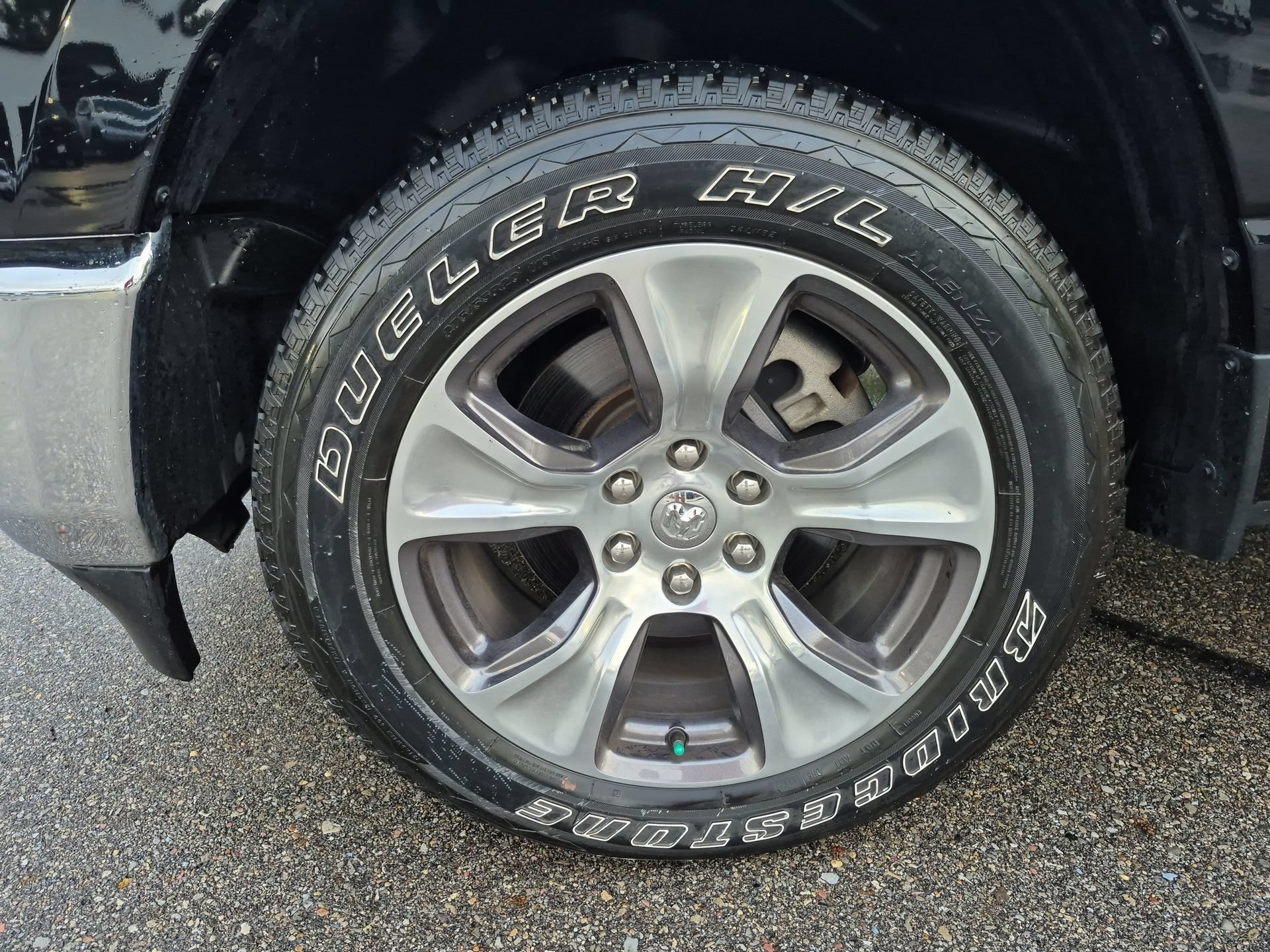 Used 2023 RAM 1500 Laramie AWD/4WD image 35