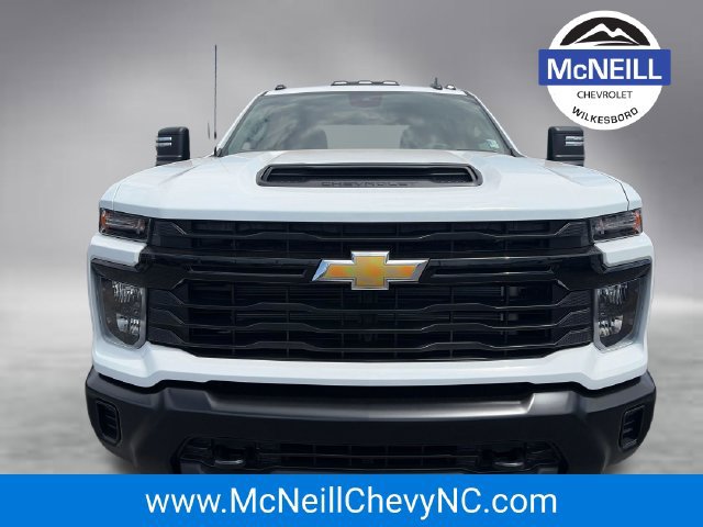 New 2026 Chevrolet Silverado 2500 W/T AWD/4WD image 2