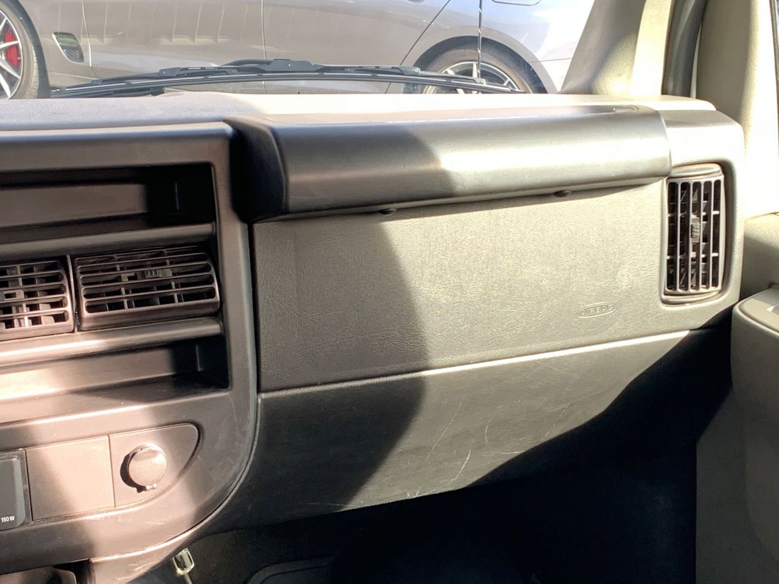 Used 2024 Chevrolet Express 3500 LT w/ LT Preferred Equipment Group image 33