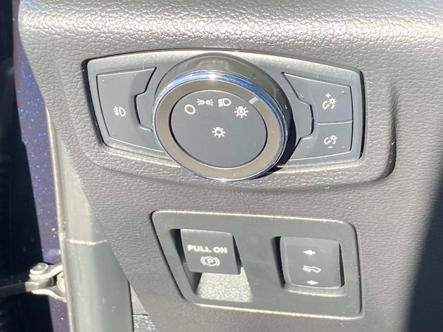 Used 2021 Ford Expedition Limited image 19