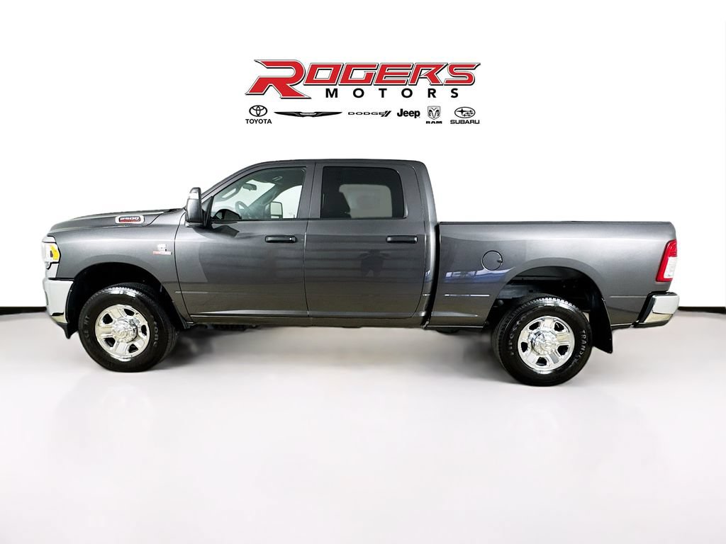 Certified 2024 RAM 2500 Tradesman w/ Chrome Appearance Group AWD/4WD image 4