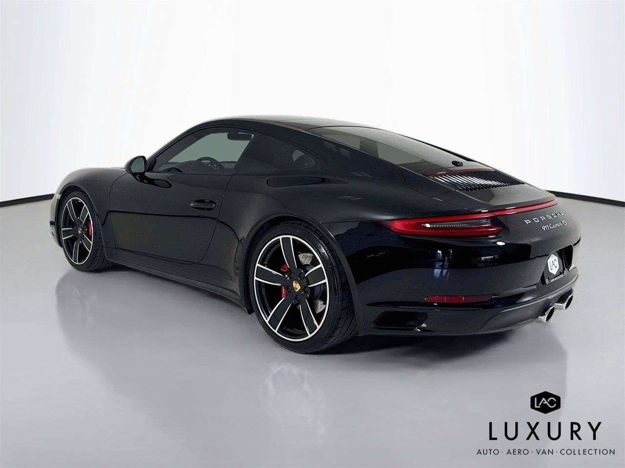 Used 2017 Porsche 911 Carrera 4S AWD/4WD image 7