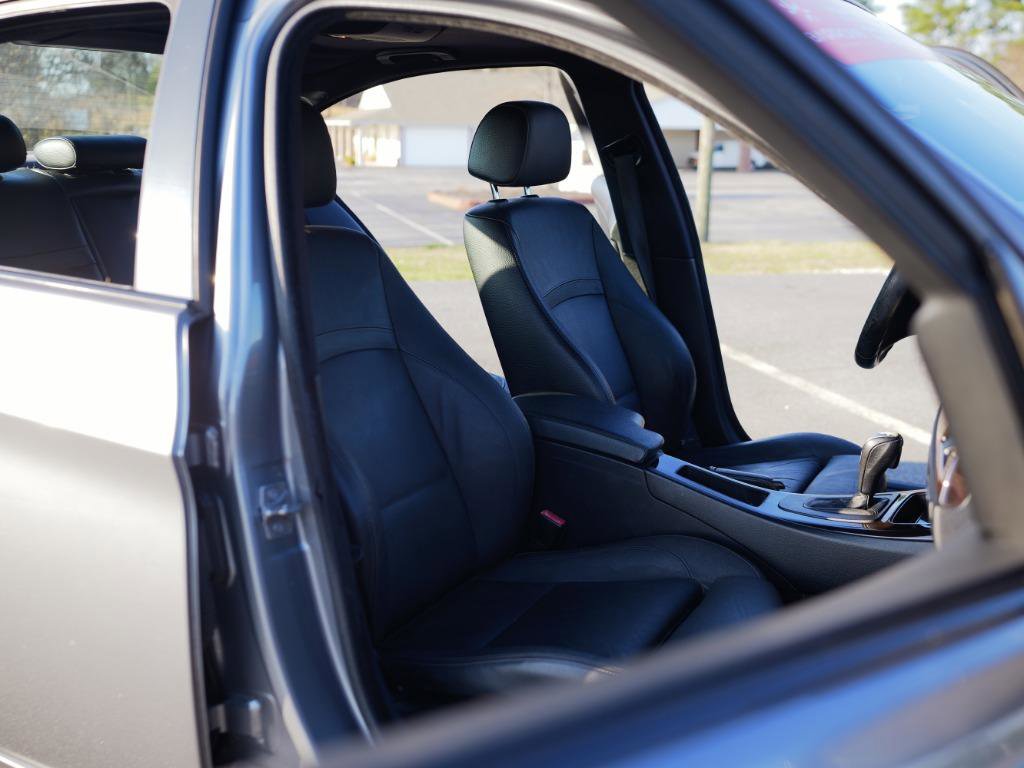 Used 2010 BMW 328i Sedan image 22
