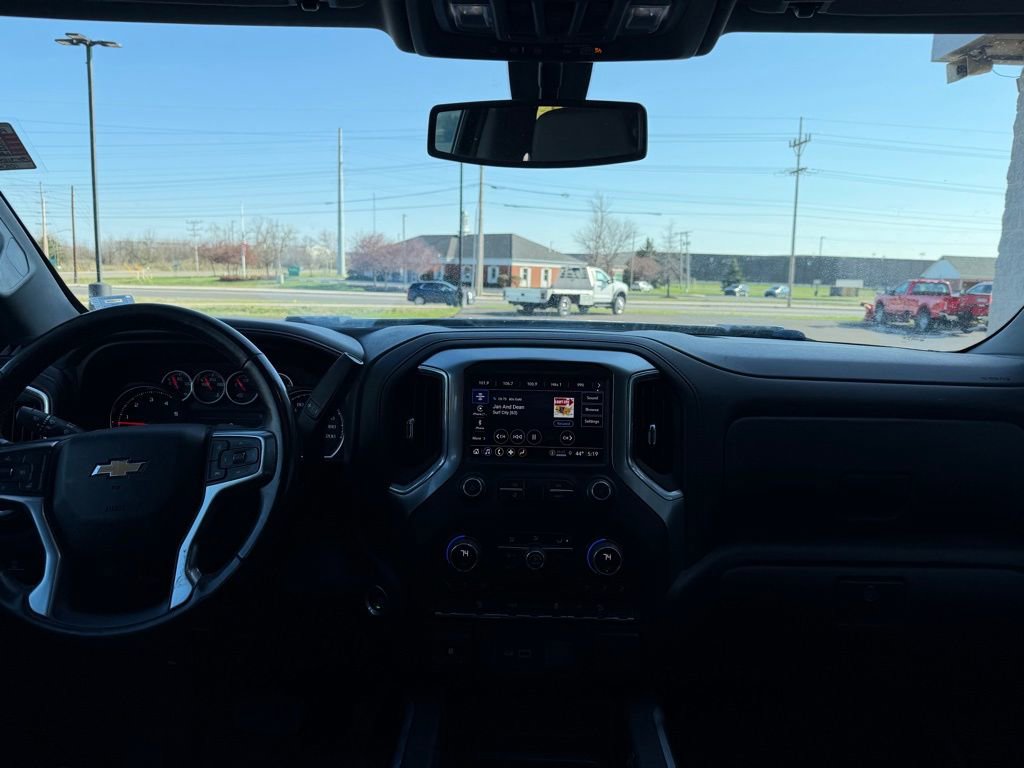 Used 2021 Chevrolet Silverado 2500 LTZ w/ LTZ Convenience Package image 11