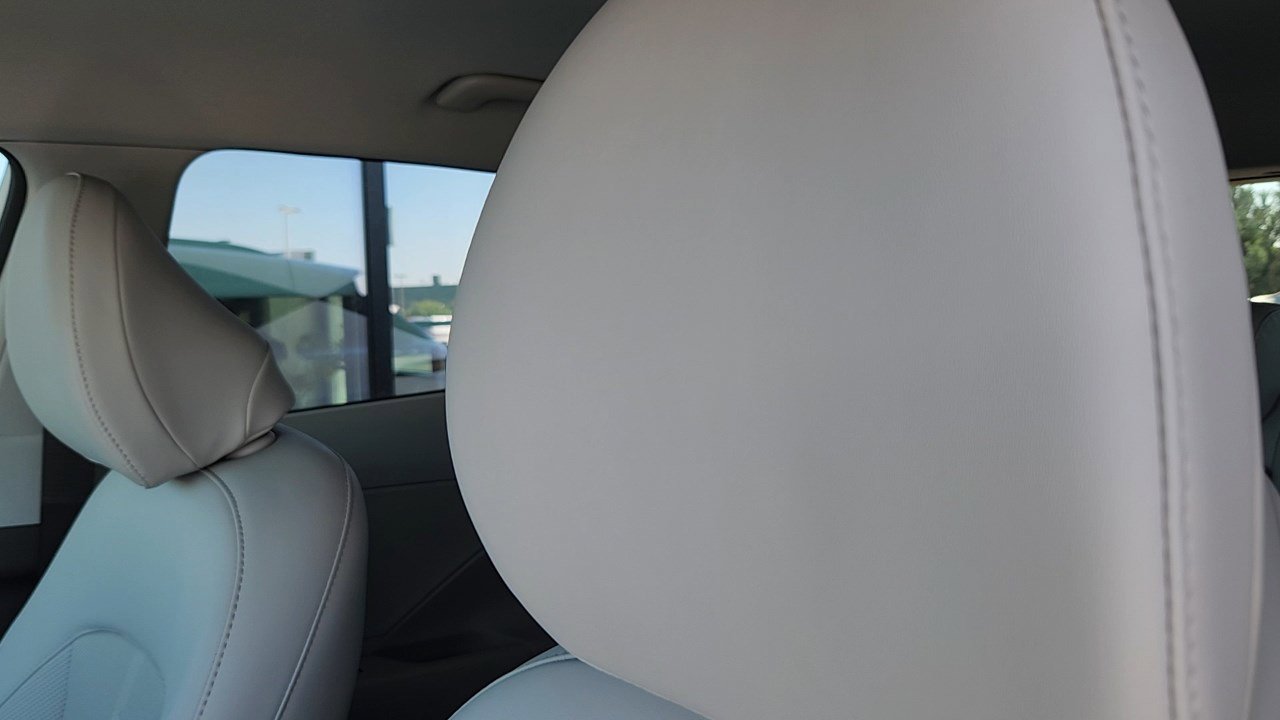 New 2026 Hyundai Kona SEL Premium image 9