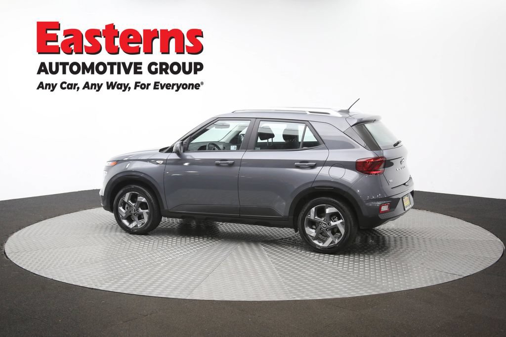 Used 2025 Hyundai Venue SEL FWD image 61