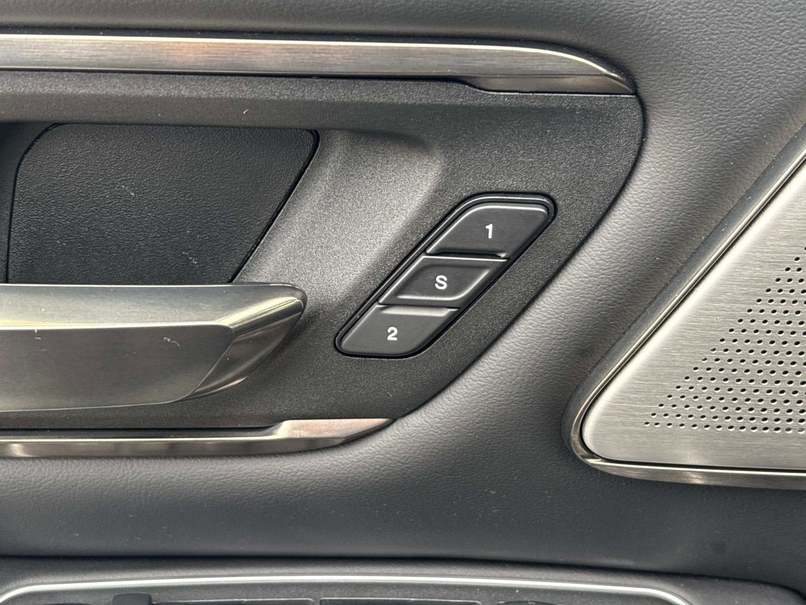 Used 2021 RAM 1500 Limited w/ Night Edition image 13