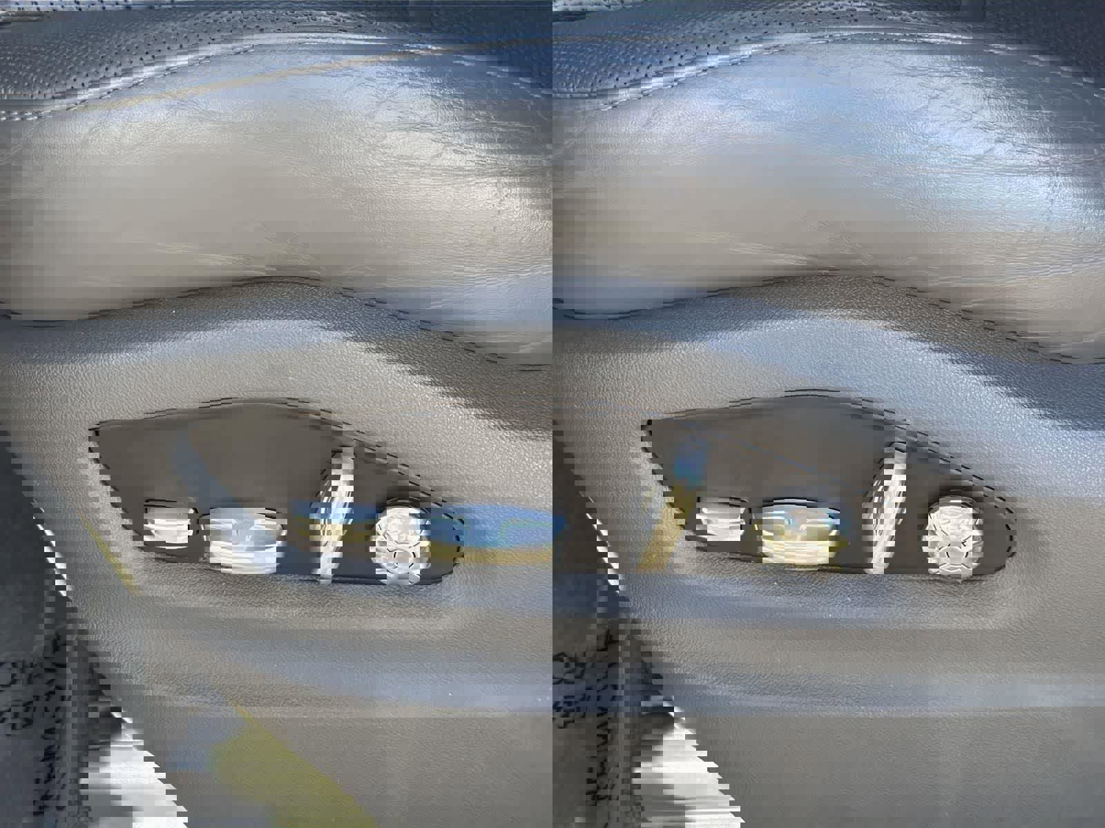 Used 2021 Porsche Cayenne Coupe image 23