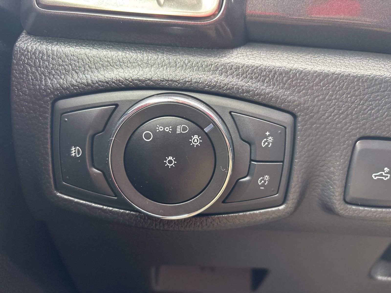 Used 2023 Ford Ranger Lariat w/ FX4 Off-Road Package image 21