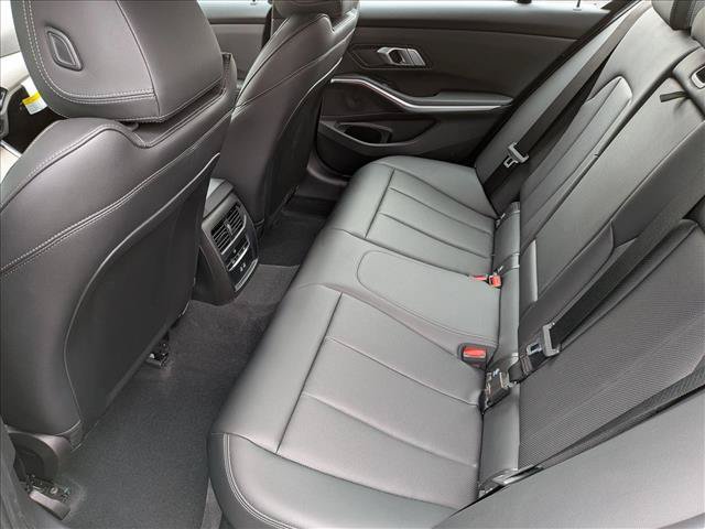 Used 2026 BMW 330i xDrive Sedan w/ Premium Package AWD/4WD image 20
