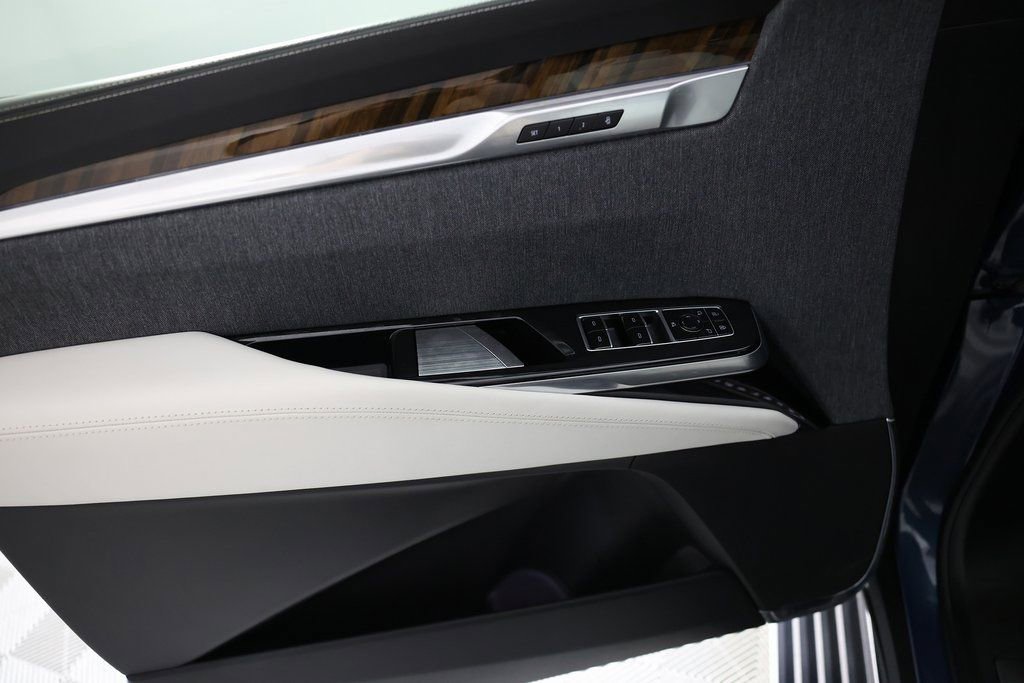 Used 2026 Cadillac Escalade Platinum Sport w/ LPO, Floor Liner Package image 20