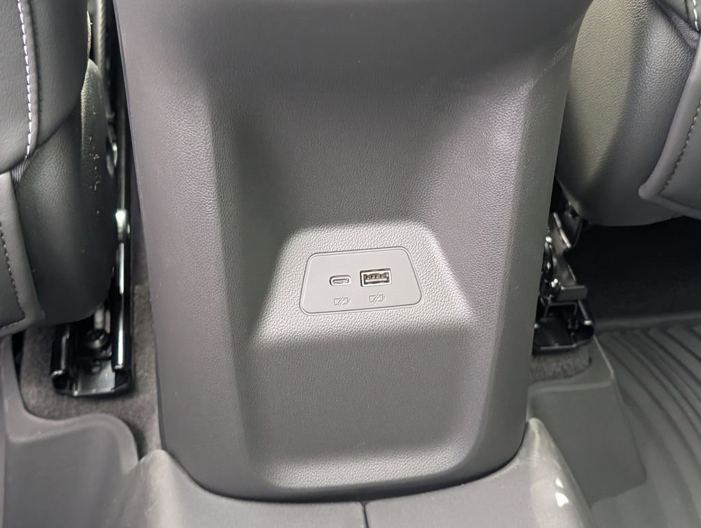 New 2026 Buick Envision Sport Touring image 25