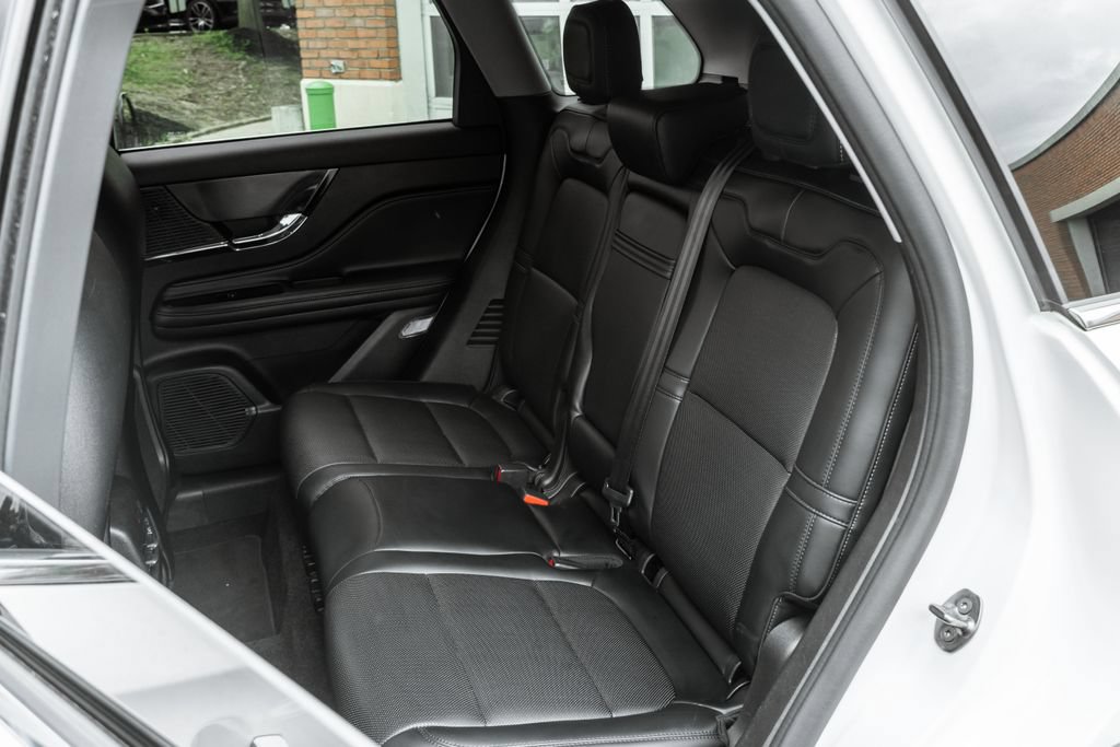 Used 2022 Lincoln Corsair AWD w/ Equipment Group 101A image 26