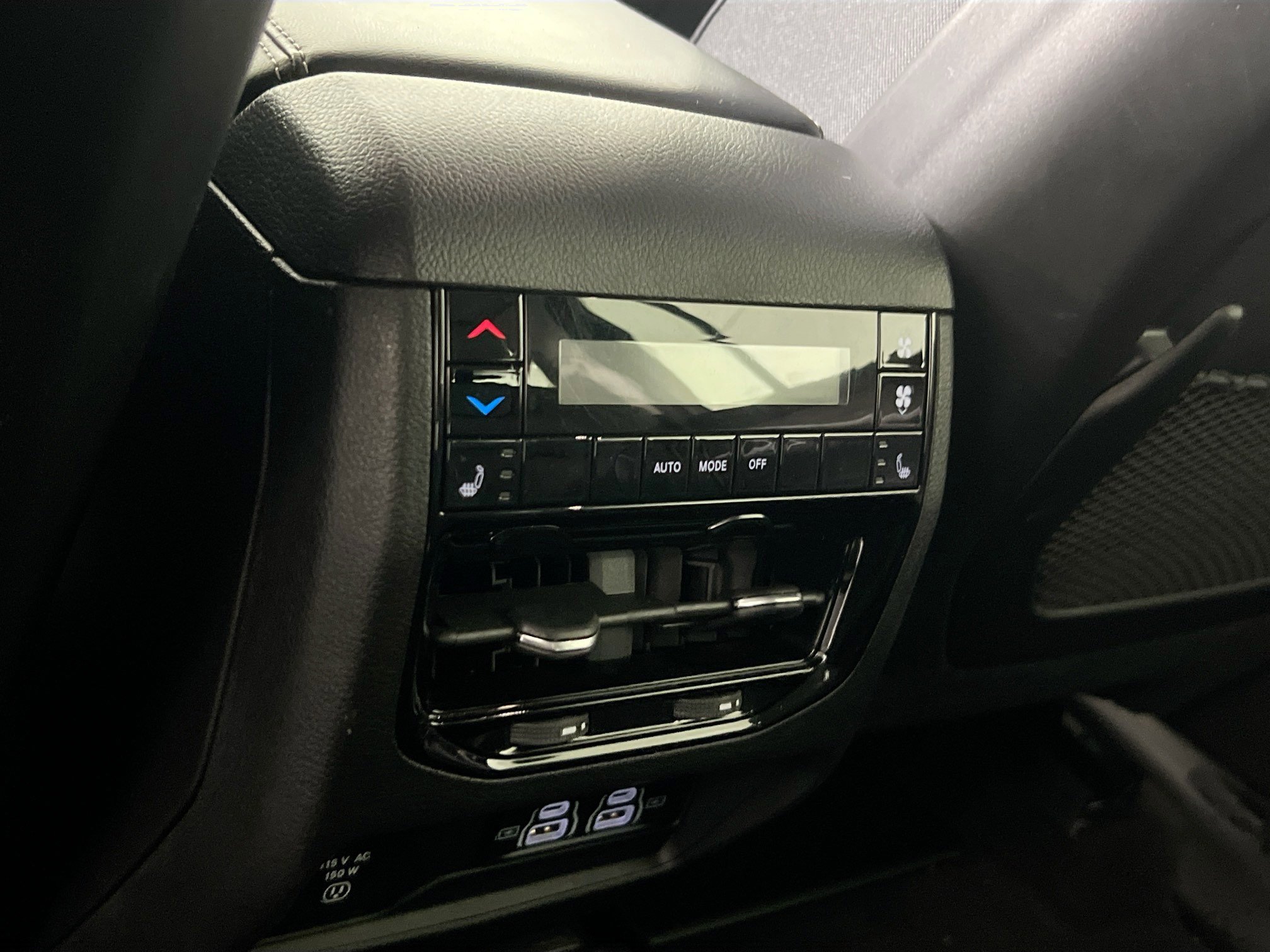 Used 2021 Jeep Grand Cherokee L Limited image 24
