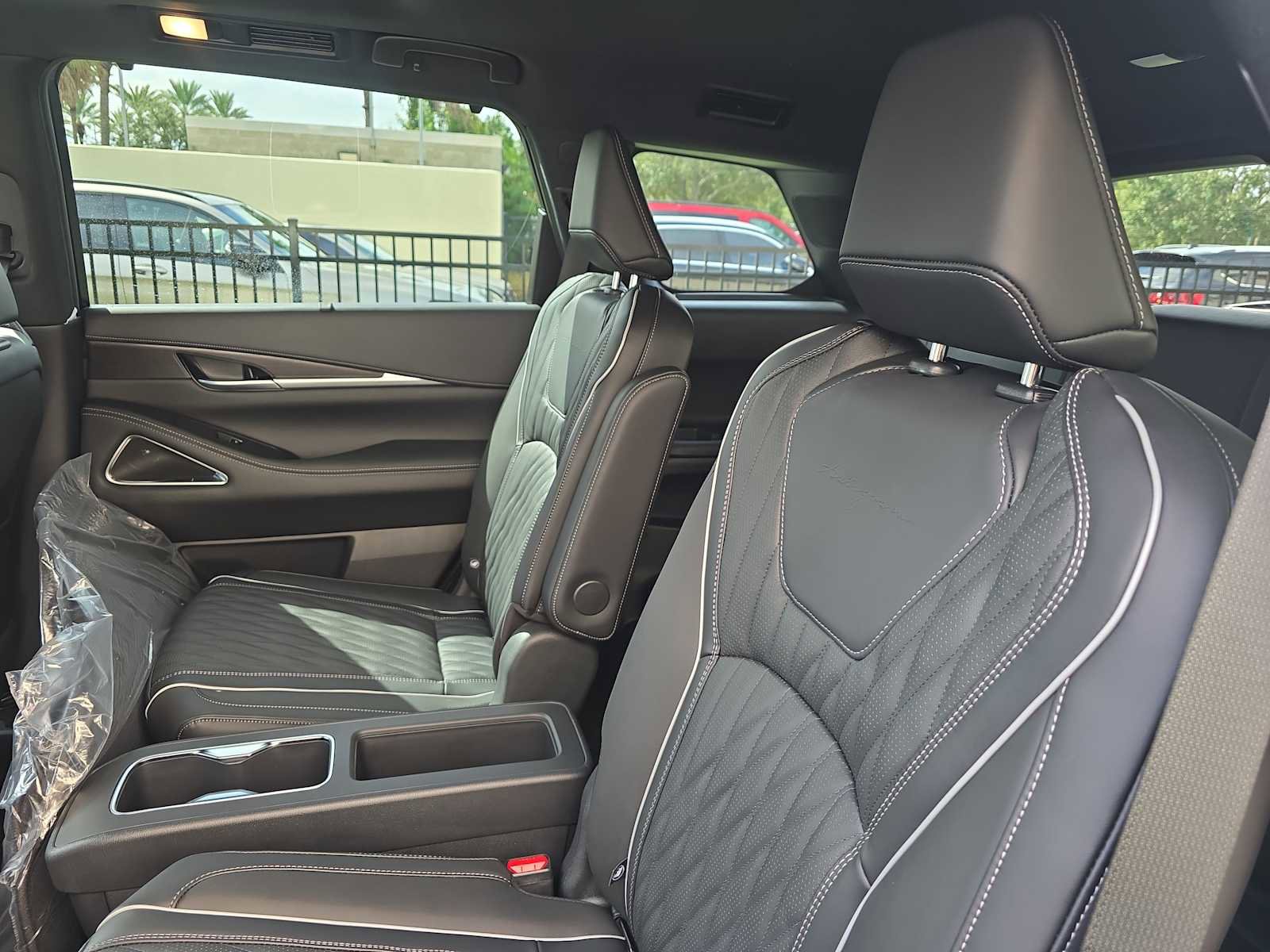 New 2026 INFINITI QX60 Autograph w/ Dark Cargo Package image 18