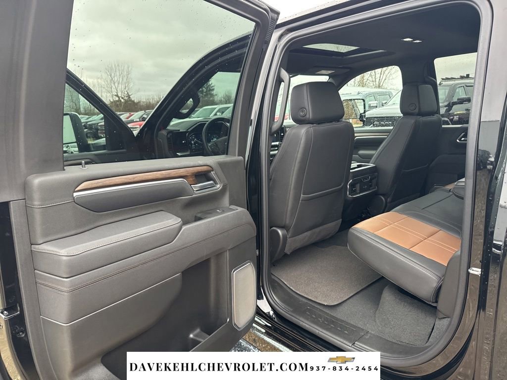 Used 2025 Chevrolet Silverado 2500 High Country w/ High Country Premium Package image 20