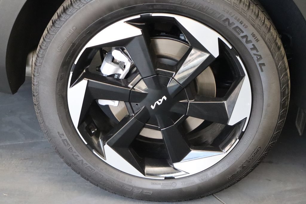 Used 2026 Kia Sorento EX FWD image 11