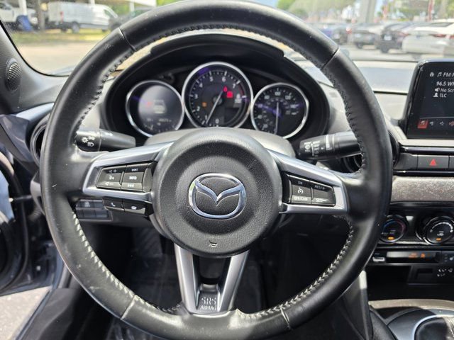 Used 2021 MAZDA MX-5 Miata RF Club RWD image 14