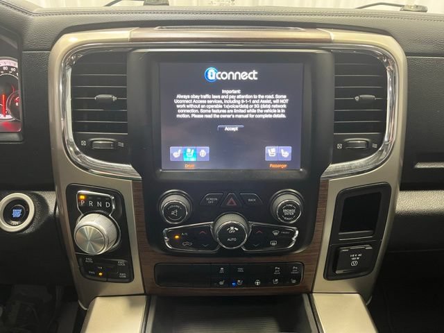 Used 2017 RAM 1500 Laramie w/ Convenience Group AWD/4WD image 23