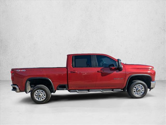 Used 2021 Chevrolet Silverado 2500 LT w/ Convenience Package image 4