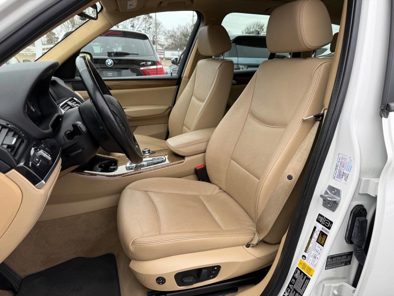 Used 2014 BMW X3 xDrive28i image 9