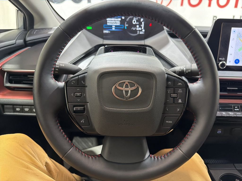 Used 2026 Toyota Prius Plug-In Hybrid FWD image 28
