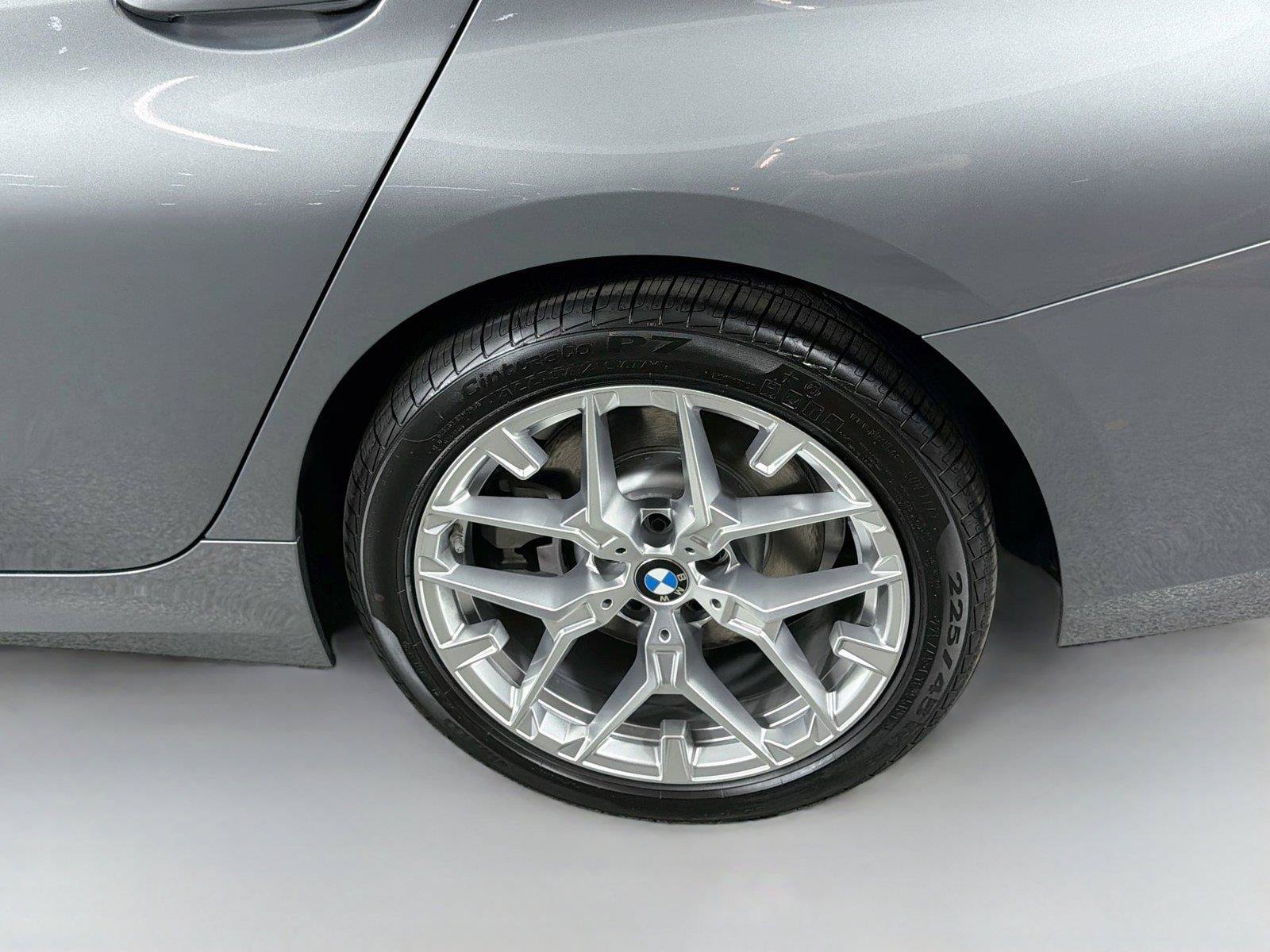 New 2026 BMW 330i xDrive Sedan w/ Premium Package AWD/4WD image 30