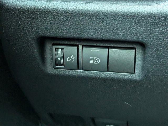 Used 2024 Toyota RAV4 LE image 26