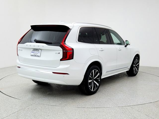 New 2025 Volvo XC90 B6 Core w/ Climate Package image 5
