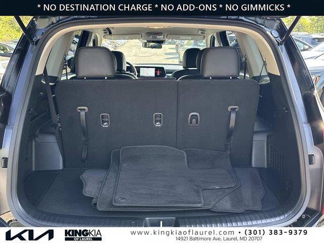 Used 2023 Kia Telluride S AWD/4WD image 18