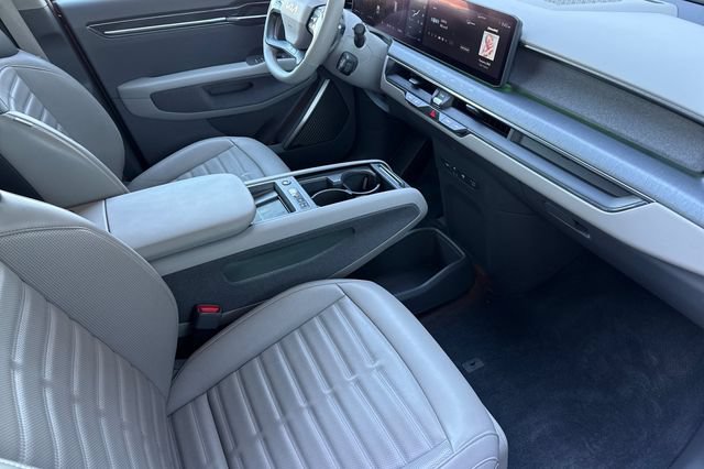 Certified 2024 Kia EV9 Land AWD/4WD image 21