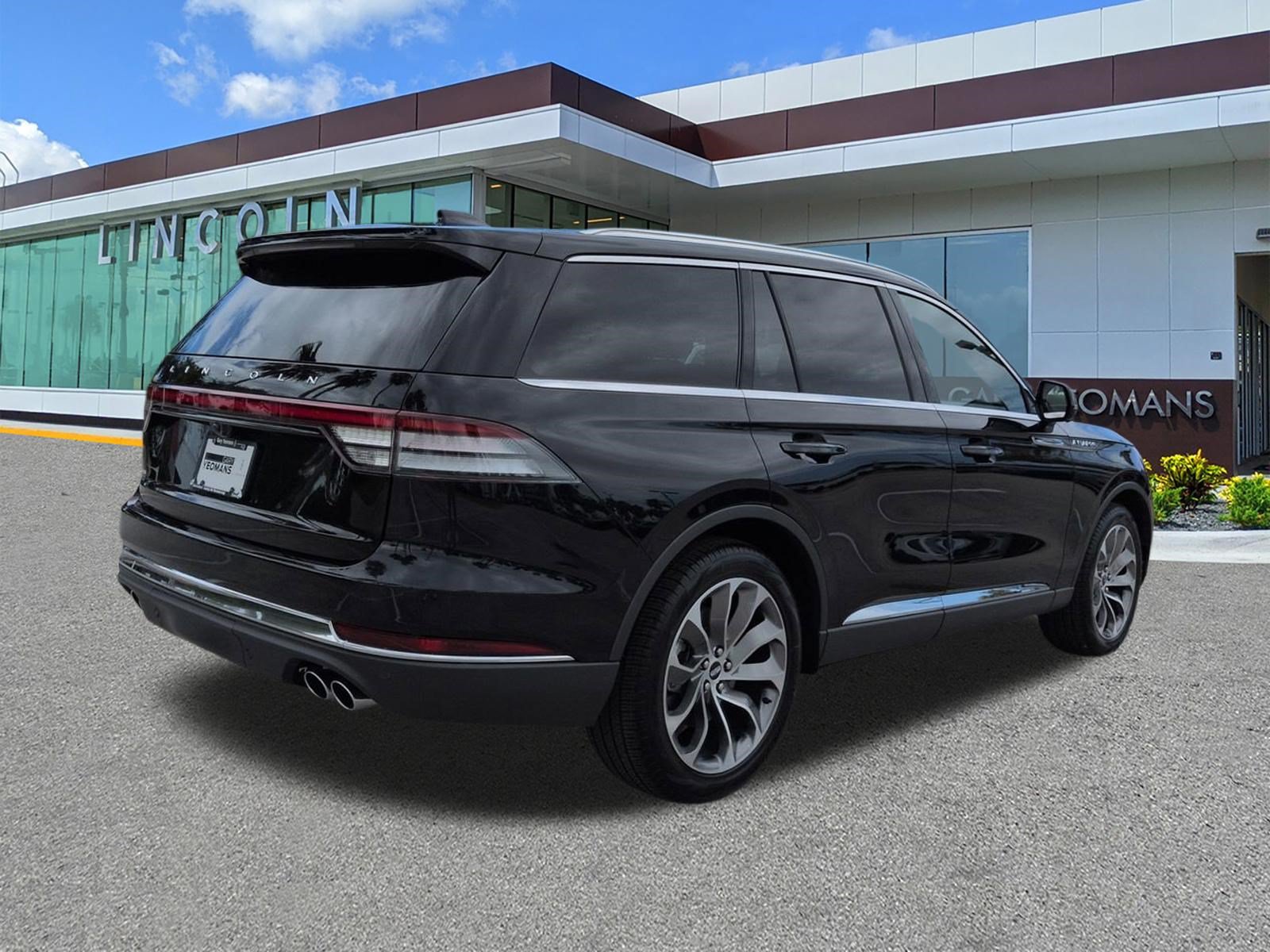 New 2026 Lincoln Aviator Reserve w/ Illumination Package RWD image 4